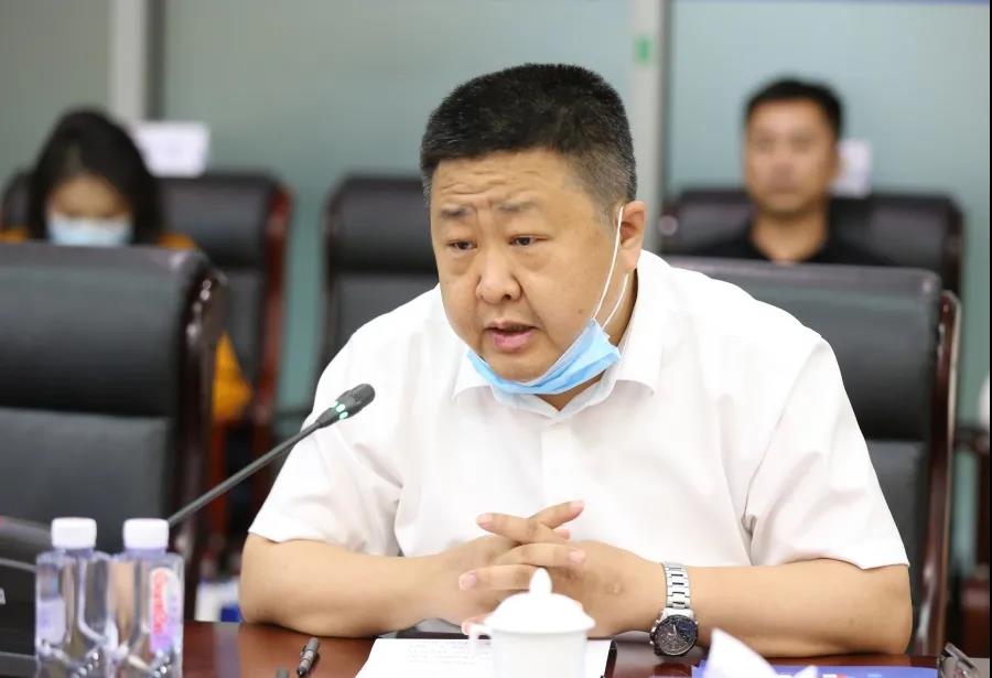  深圳联通党委书记、总经理张海涛发言